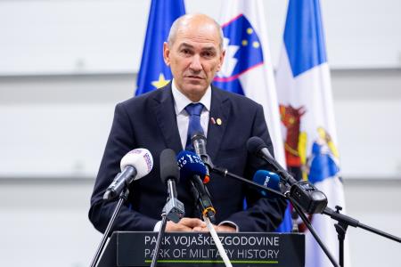 PVZ RAZSTAVA NUKA 25.10.2021  - Valter Leban-1292